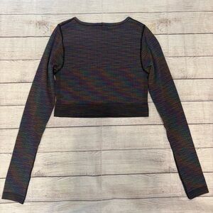 LULULEMON Ebb to Street Long Sleeve Crop with Built in Bra Size 8